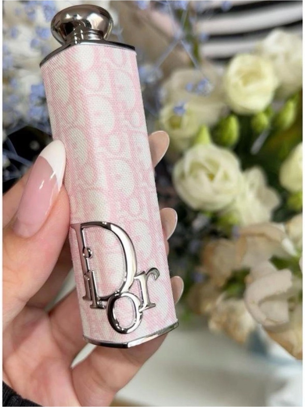 pink & white 🎀 Dior Addict Limited Edition Refillable Lipstick Case pink oblique